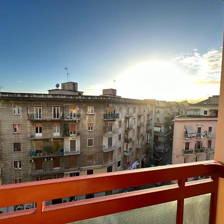 B&B Off Rooms And Relax Neapel Exterior foto